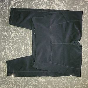 Marika black leggings with pockets